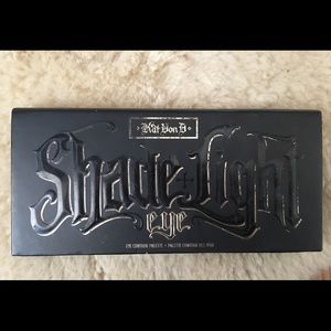 Kat Von D shade and light eyeshadow palette